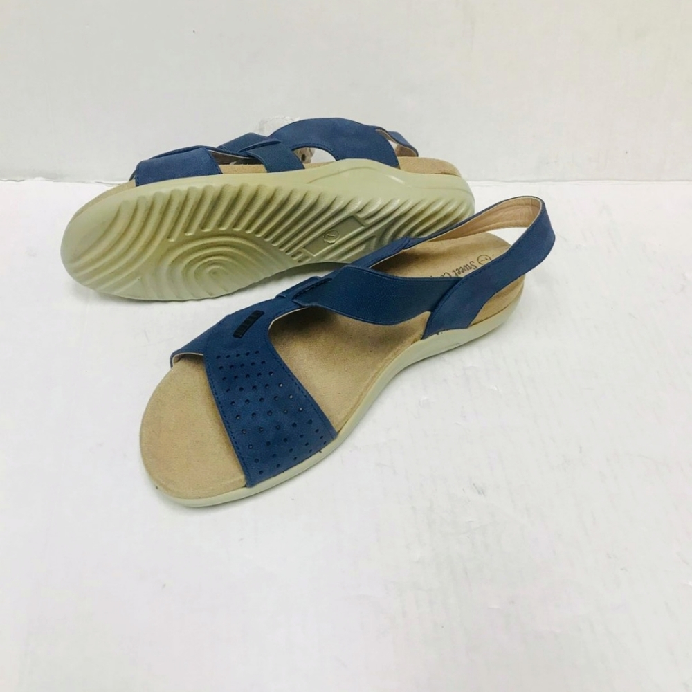 Sandals - Picture 3 of 5